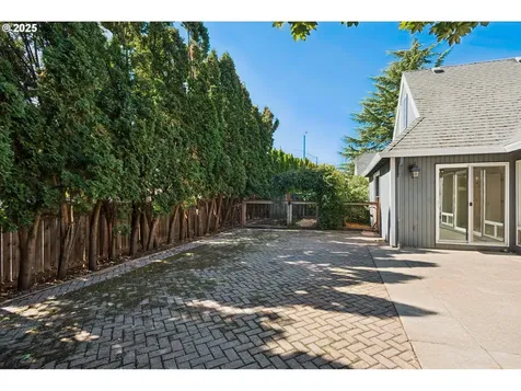 18770 SW Lisa Court Beaverton OR 97006