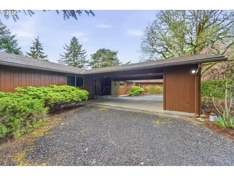 14325 NW Pheasant Hill Road Mcminnville OR 97128