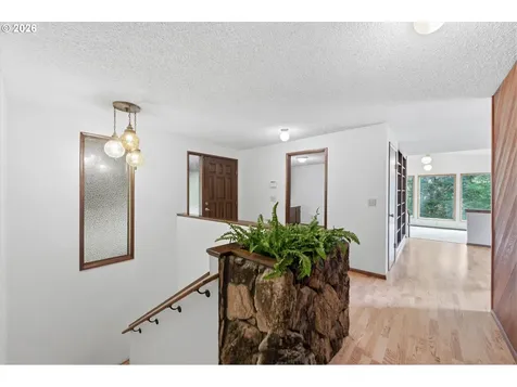 14325 NW Pheasant Hill Road Mcminnville OR 97128