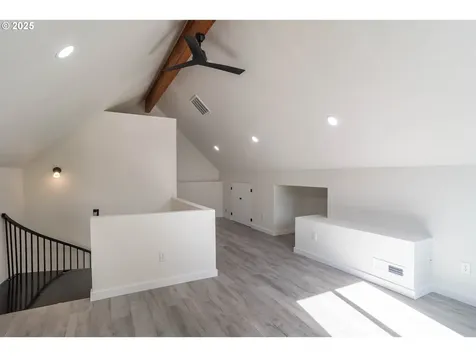 320 Wells Lane Oakland OR 97462
