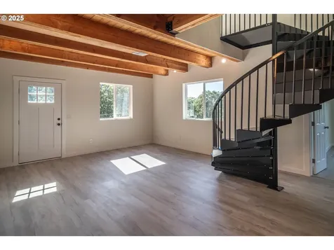 320 Wells Lane Oakland OR 97462