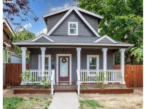 7015 SE Boise Street Portland OR 97206