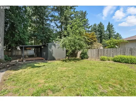 841 NE 113th Avenue Portland OR 97220
