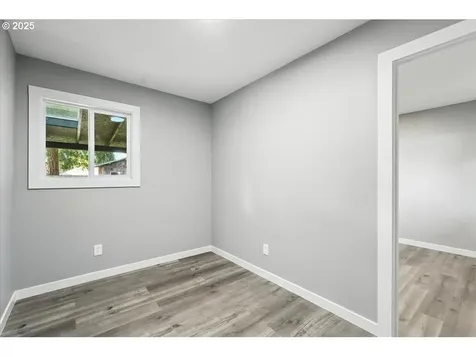 841 NE 113th Avenue Portland OR 97220