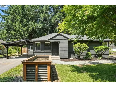 841 NE 113th Avenue Portland OR 97220