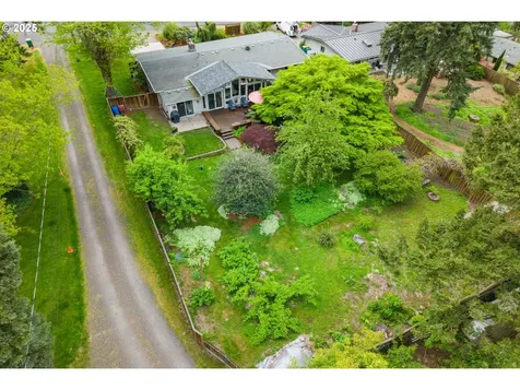6907 SW Florence Lane Portland OR 97223