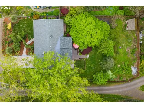 6907 SW Florence Lane Portland OR 97223
