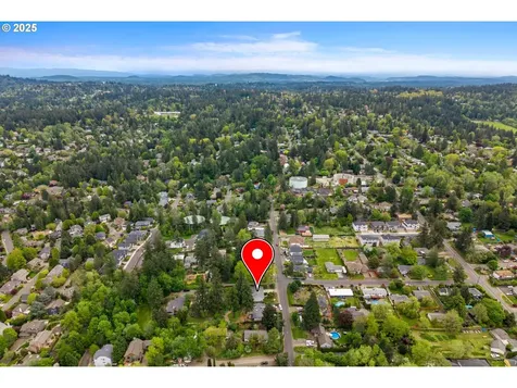 6907 SW Florence Lane Portland OR 97223