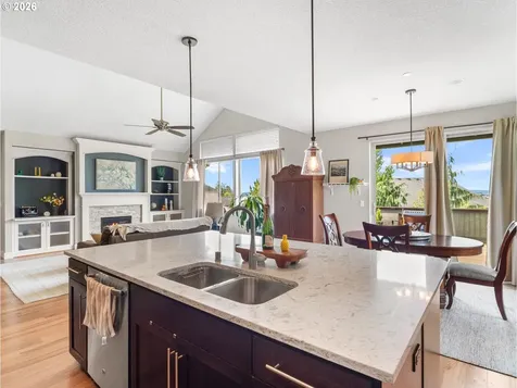 1420 NW Goodwin Street Camas WA 98607