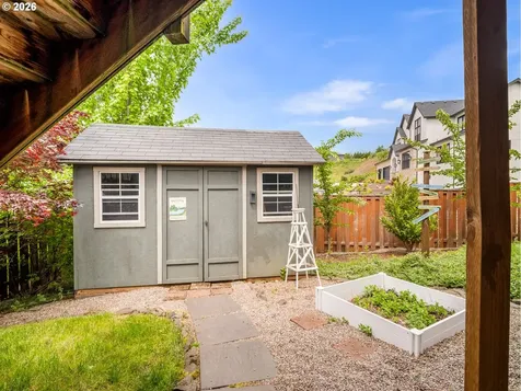 1420 NW Goodwin Street Camas WA 98607