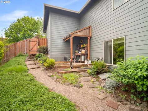 1420 NW Goodwin Street Camas WA 98607
