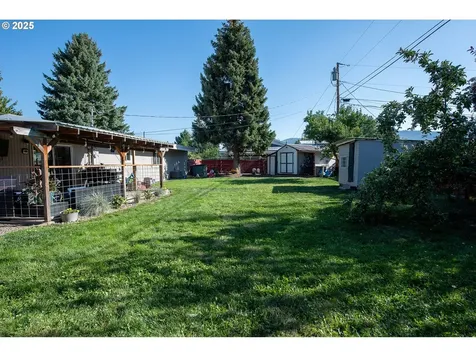 1308 25th Street La Grande OR 97850