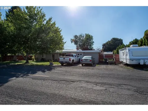 1308 25th Street La Grande OR 97850