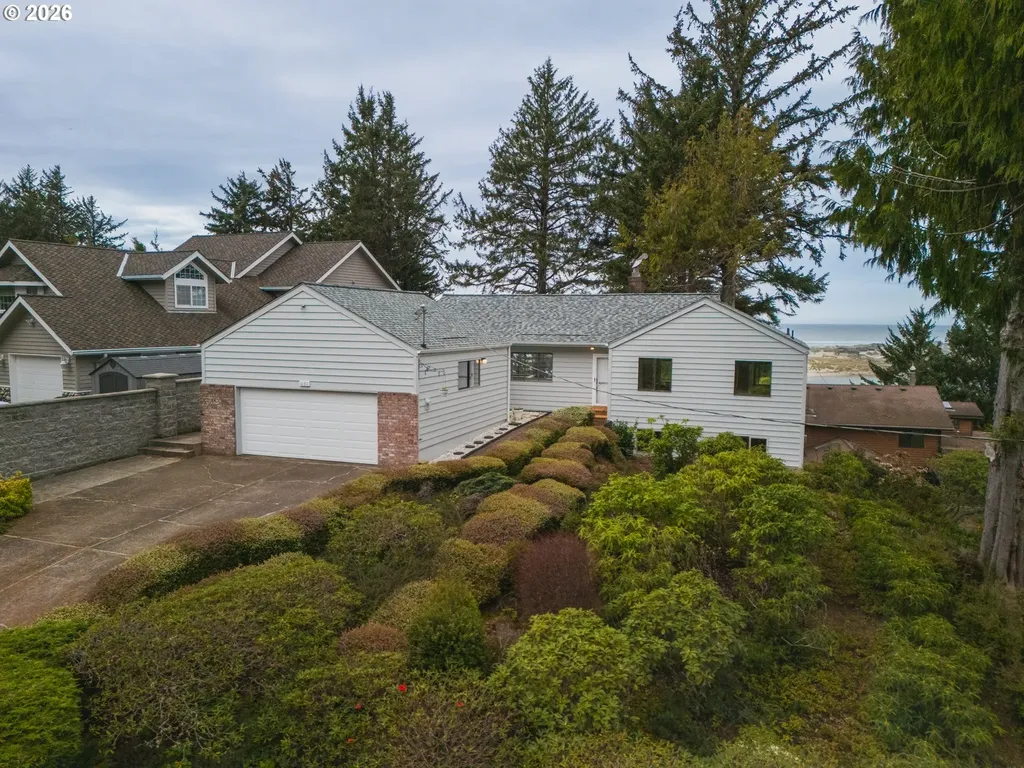 1080 SW Norwood Drive Waldport OR 97394