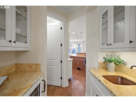 784 3rd Street Lake Oswego OR 97034