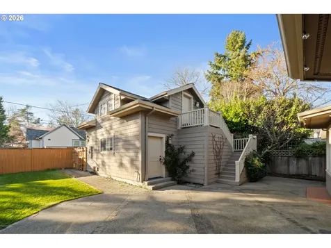 784 3rd Street Lake Oswego OR 97034