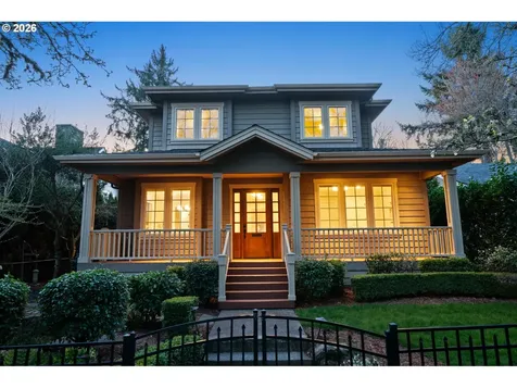784 3rd Street Lake Oswego OR 97034