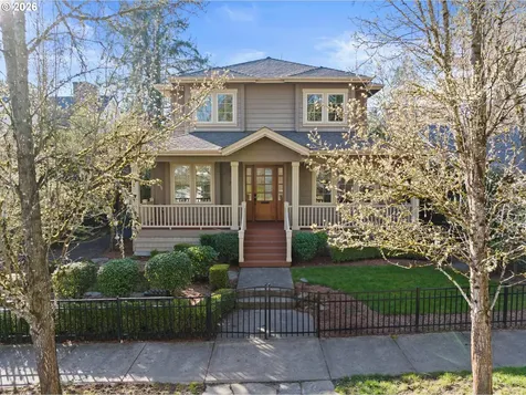 784 3rd Street Lake Oswego OR 97034