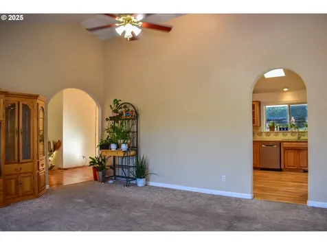 130 Candice Court Medford OR 97504