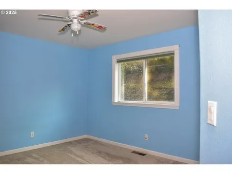 130 Candice Court Medford OR 97504