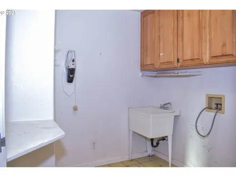 130 Candice Court Medford OR 97504