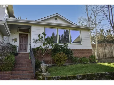 130 Candice Court Medford OR 97504