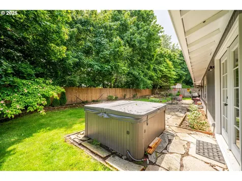 3250 SE Evans Avenue Troutdale OR 97060