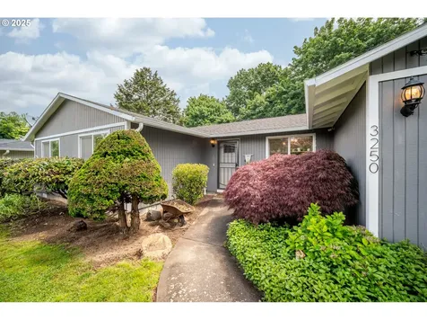 3250 SE Evans Avenue Troutdale OR 97060