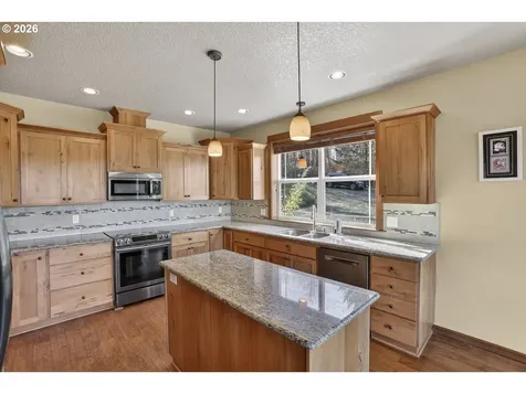 64670 Big Buck Drive Deer Island OR 97054