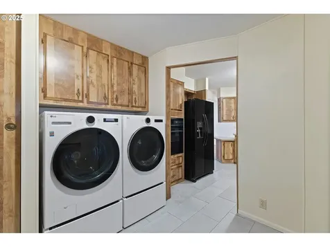100 SW 195th Avenue Beaverton OR 97006