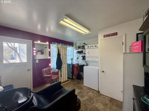 173 N Canyon Boulevard John Day OR 97845