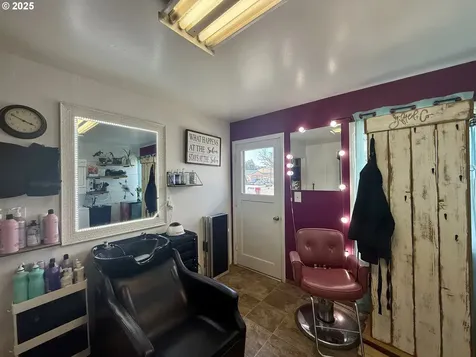 173 N Canyon Boulevard John Day OR 97845