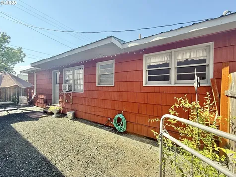 173 N Canyon Boulevard John Day OR 97845