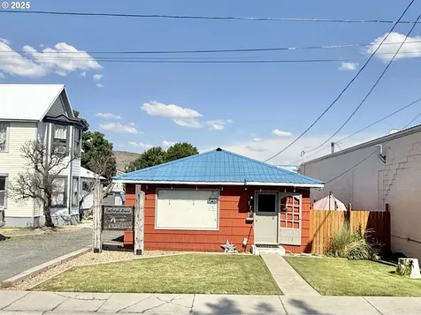 173 N Canyon Boulevard John Day OR 97845