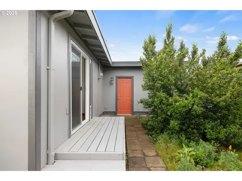 1025 Garfield Avenue Coos Bay OR 97420