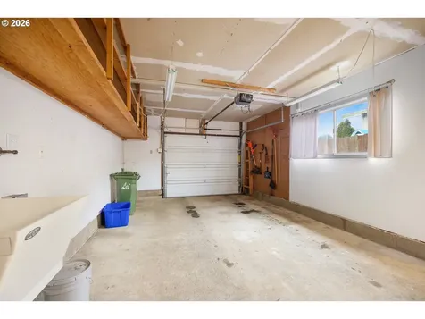 1025 Garfield Avenue Coos Bay OR 97420