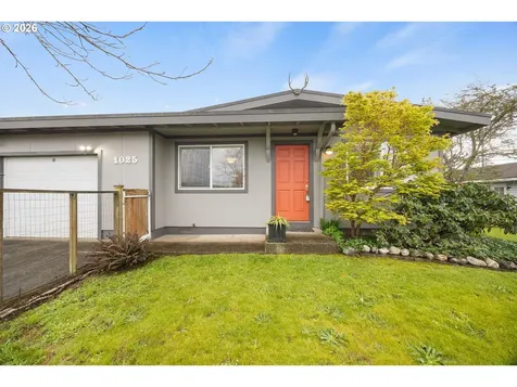 1025 Garfield Avenue Coos Bay OR 97420