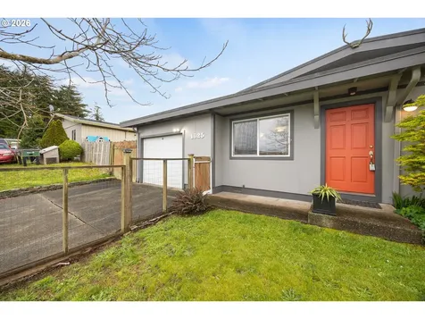 1025 Garfield Avenue Coos Bay OR 97420