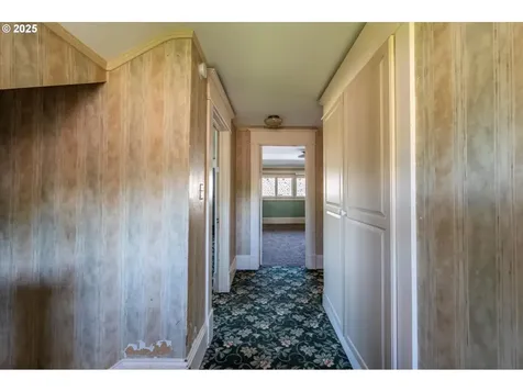 619 S 11th Street Coos Bay OR 97420