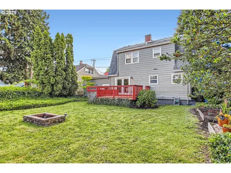 5536 N Delaware Avenue Portland OR 97217