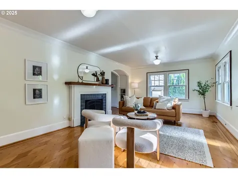 5536 N Delaware Avenue Portland OR 97217