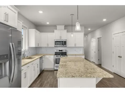 11821 NE 138th Avenue Brush Prairie WA 98606