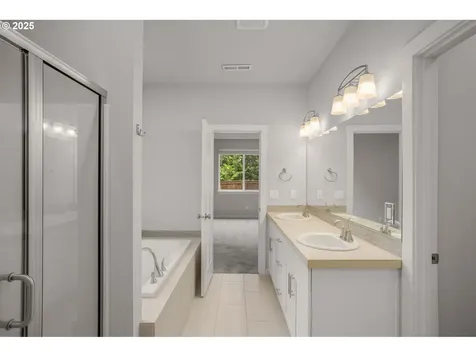 11821 NE 138th Avenue Brush Prairie WA 98606