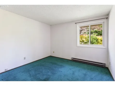 3909 SW Wilbard Street Portland OR 97219