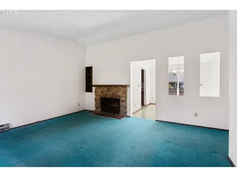 3909 SW Wilbard Street Portland OR 97219