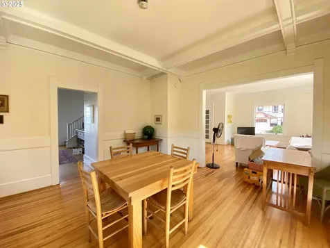975 16th Street Astoria OR 97103