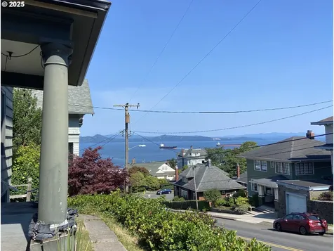 975 16th Street Astoria OR 97103