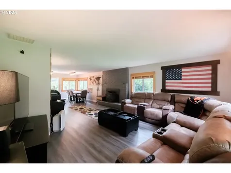 40325 Upper Calapooia Drive Sweet Home OR 97386