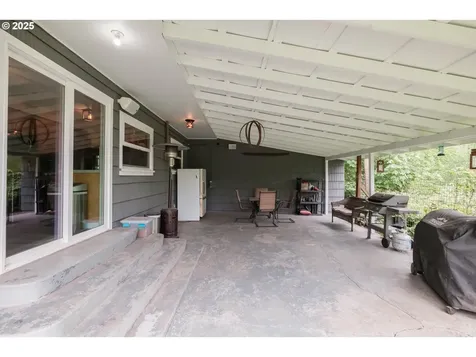 40325 Upper Calapooia Drive Sweet Home OR 97386