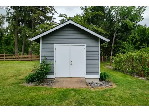 40325 Upper Calapooia Drive Sweet Home OR 97386